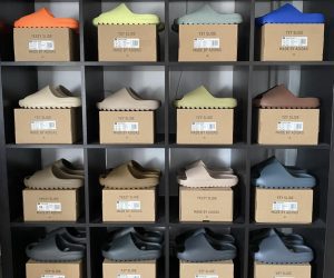 yeezy slides